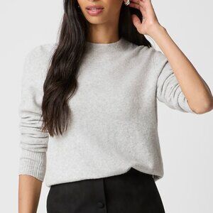 J Crew Crewneck sweater in extra-soft yarn Heather Platinum Grey Size Small